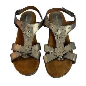 Thom Mcan Women 7M Wanda Wedge Sandal Silver Metallic Ankle Strap Shoe